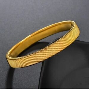 Gold Spring Bracelet